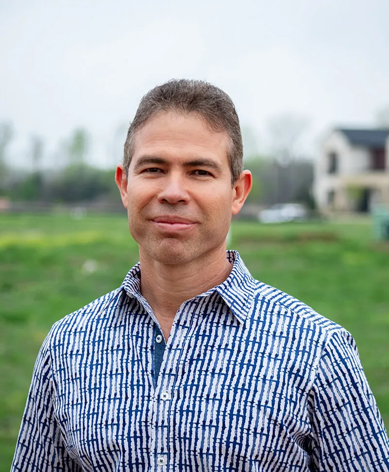 Team - Octavio Octavio